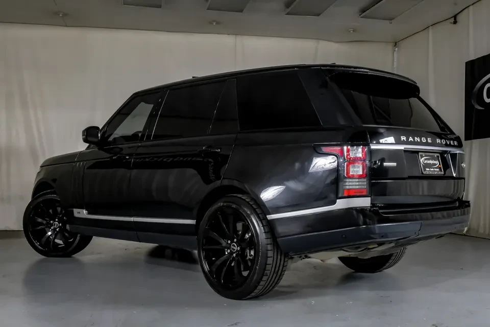 2017 Land Rover Range Rover L405 - Image 8 of 20