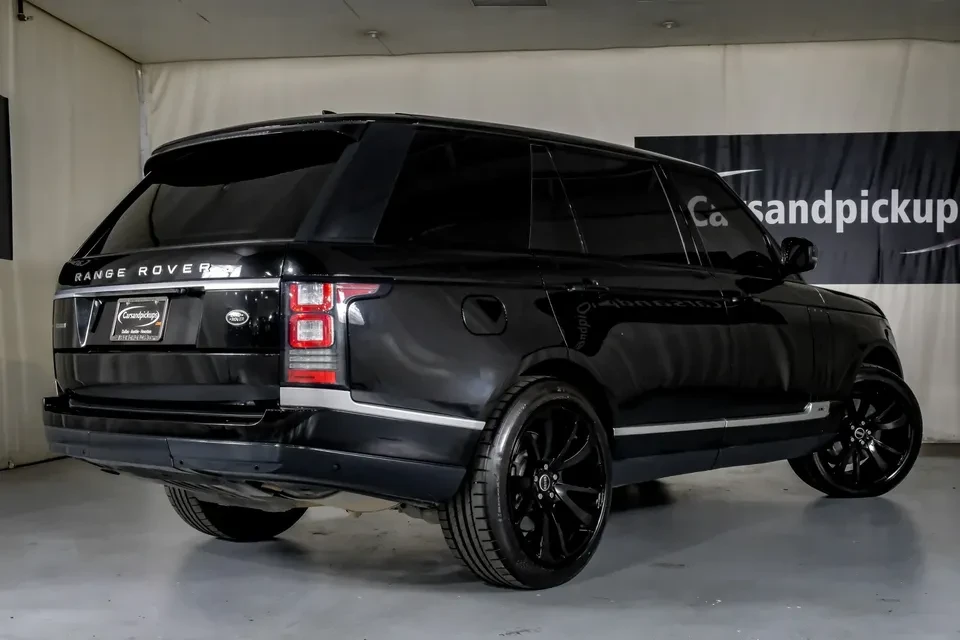 2017 Land Rover Range Rover L405 - Image 6 of 20