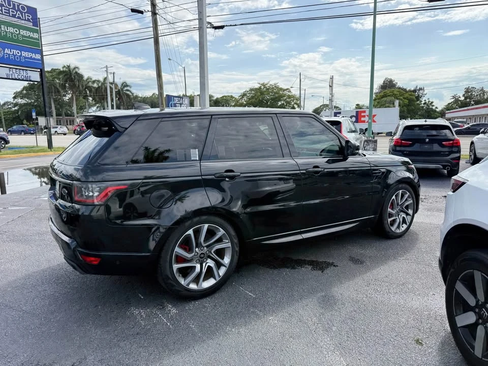 2017 Land Rover Range Rover L405 - Image 10 of 20