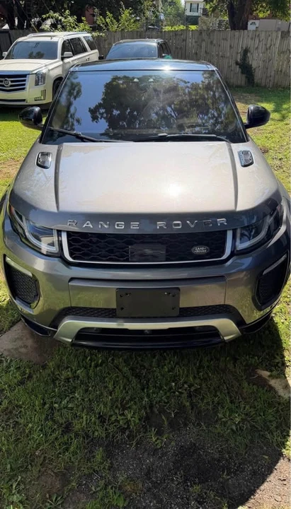 2017 Land Rover Range Rover L405 - Image 3 of 11