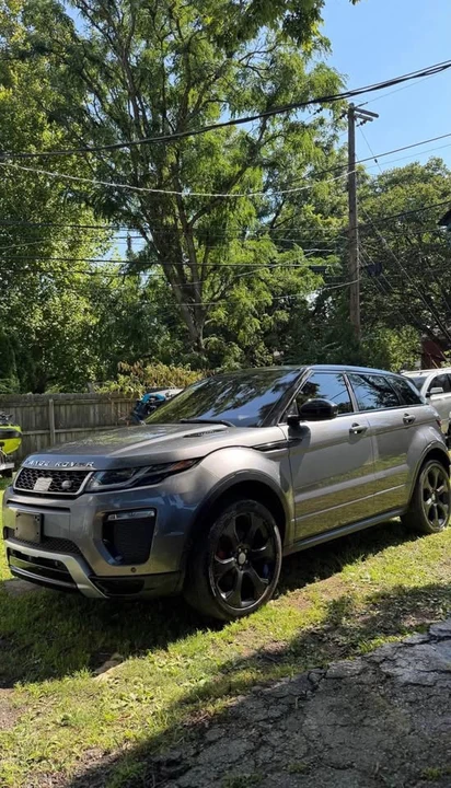 2017 Land Rover Range Rover L405 - Image 2 of 11