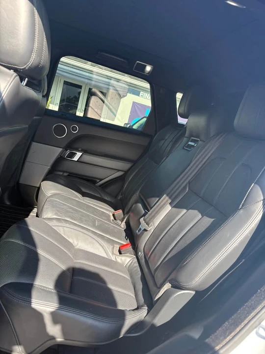 2017 Land Rover Range Rover L405 - Image 9 of 11