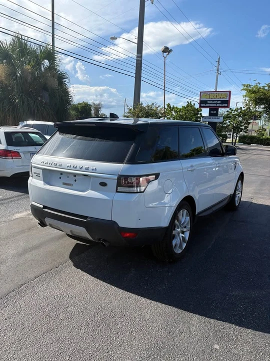 2017 Land Rover Range Rover L405 - Image 5 of 11