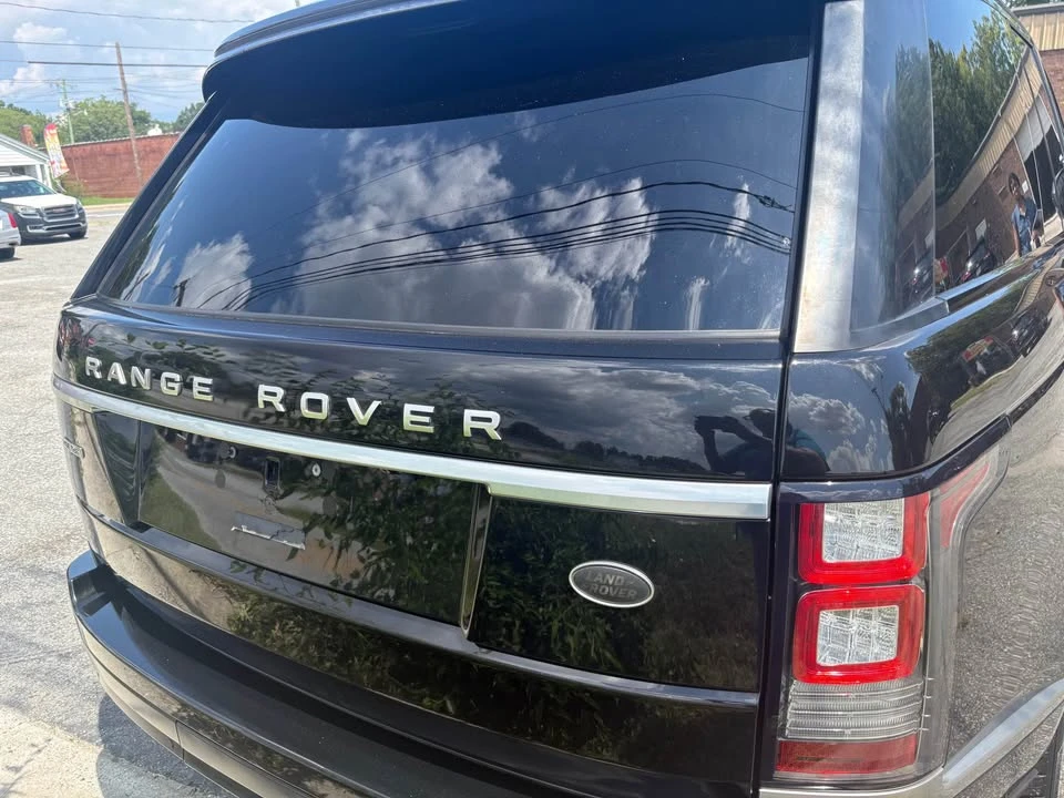 2017 Land Rover Range Rover L405 - Image 4 of 9