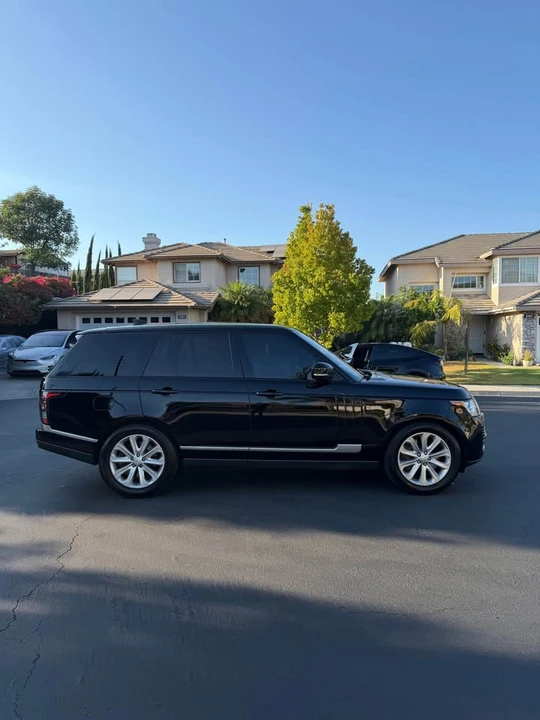 2017 Land Rover Range Rover L405 - Image 6 of 14