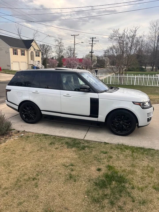 2017 Land Rover Range Rover L405 - Image 6 of 9