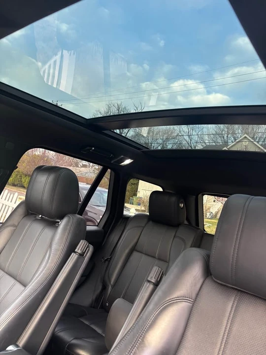 2017 Land Rover Range Rover L405 - Image 3 of 9