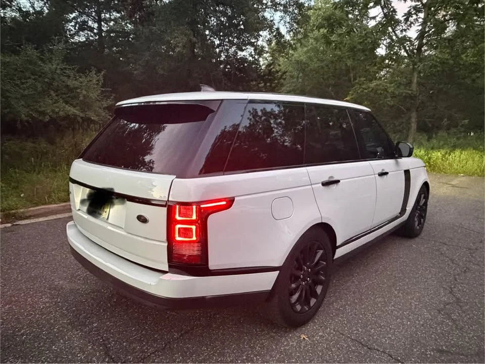 2017 Land Rover Range Rover L405 - Image 8 of 14