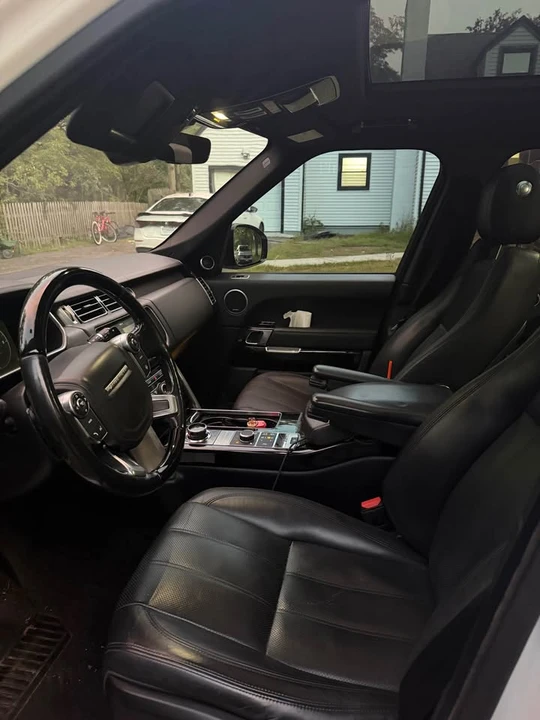2017 Land Rover Range Rover L405 - Image 12 of 14