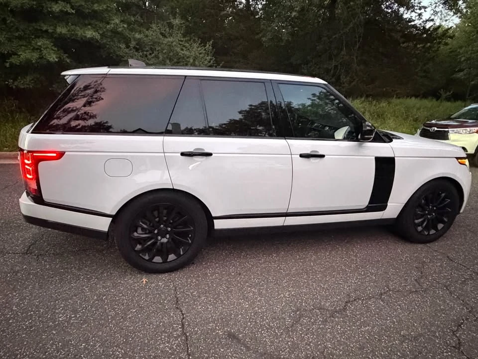 2017 Land Rover Range Rover L405 - Image 7 of 14