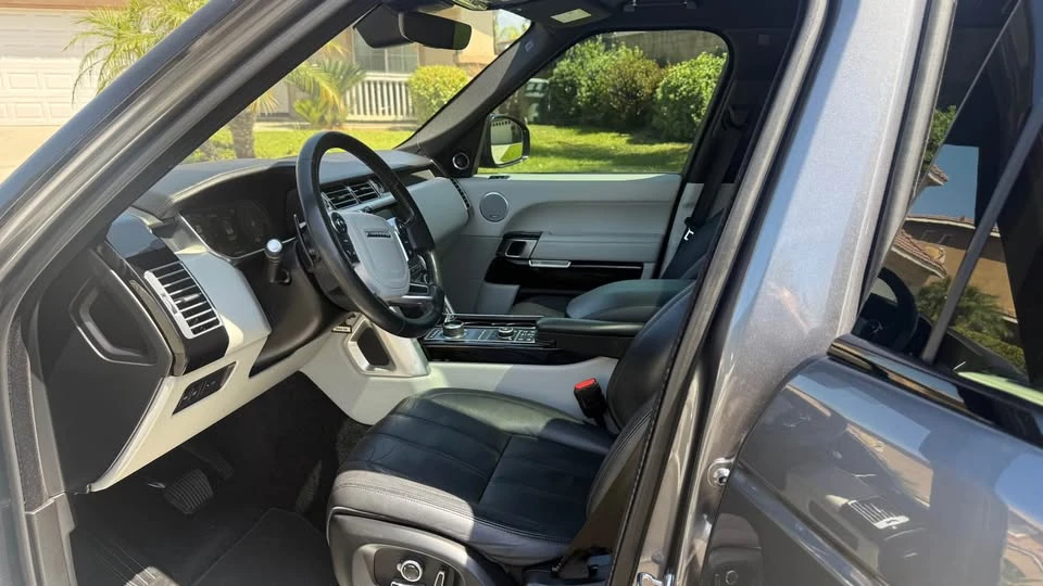 2017 Land Rover Range Rover L405 - Image 8 of 16