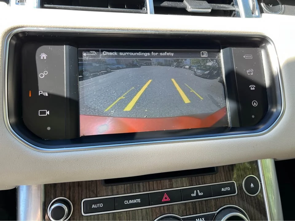 2017 Land Rover Range Rover L405 - Image 12 of 17