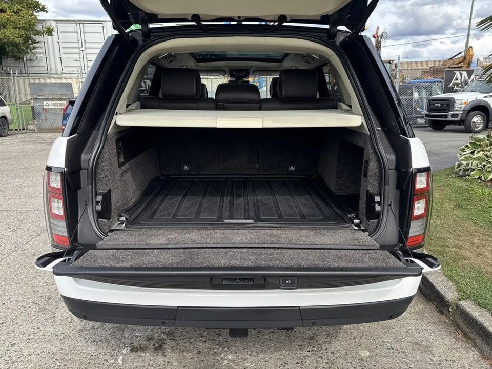 2017 Land Rover Range Rover L405 - Image 7 of 20