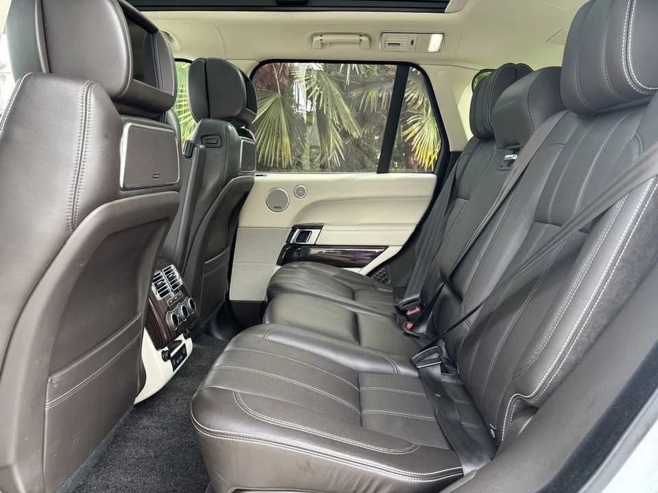 2017 Land Rover Range Rover L405 - Image 17 of 20