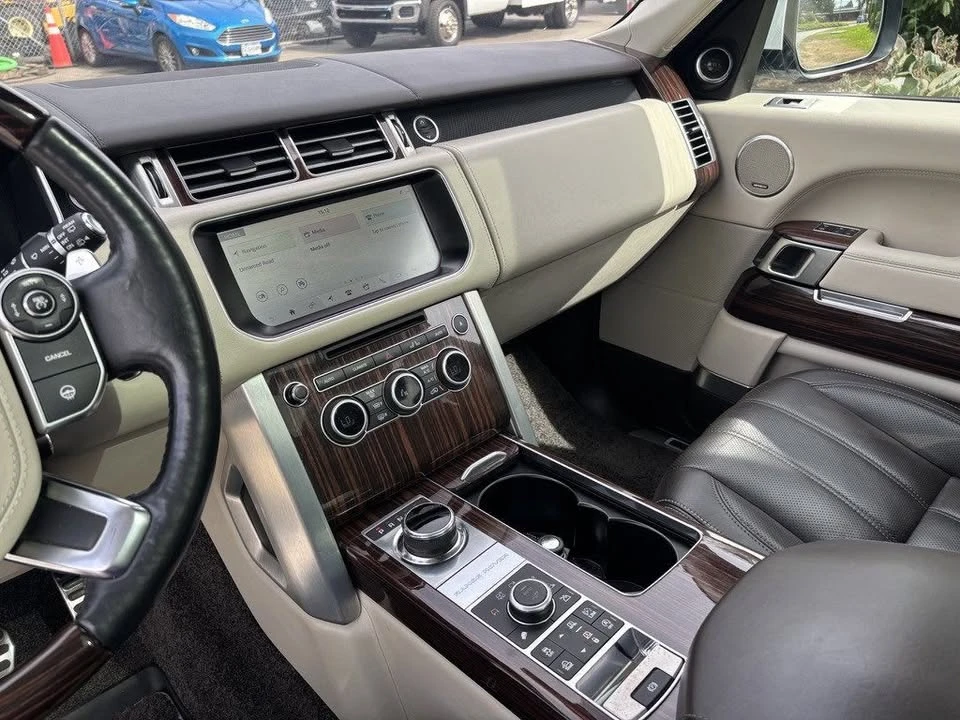 2017 Land Rover Range Rover L405 - Image 15 of 20