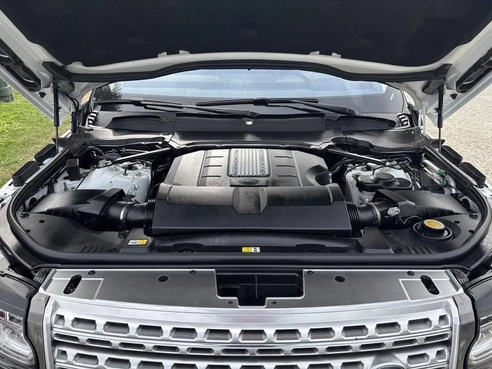 2017 Land Rover Range Rover L405 - Image 10 of 20
