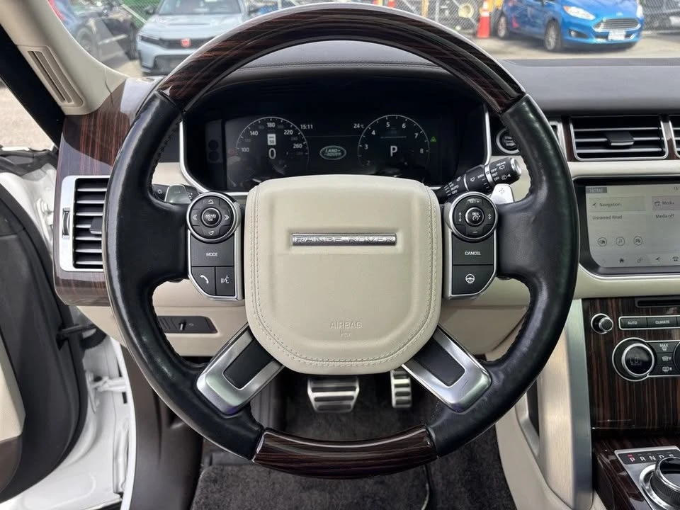 2017 Land Rover Range Rover L405 - Image 11 of 20