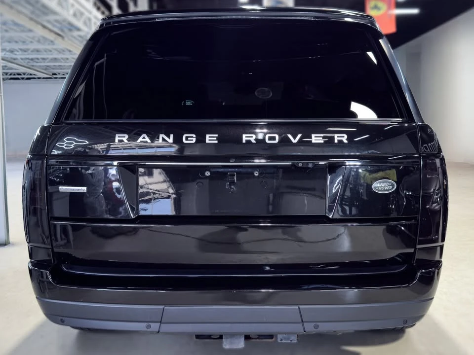 2017 Land Rover Range Rover L405 - Image 5 of 20