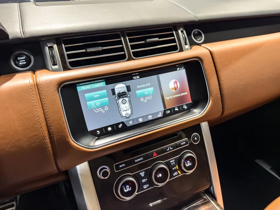 2017 Land Rover Range Rover L405 - Image 14 of 20
