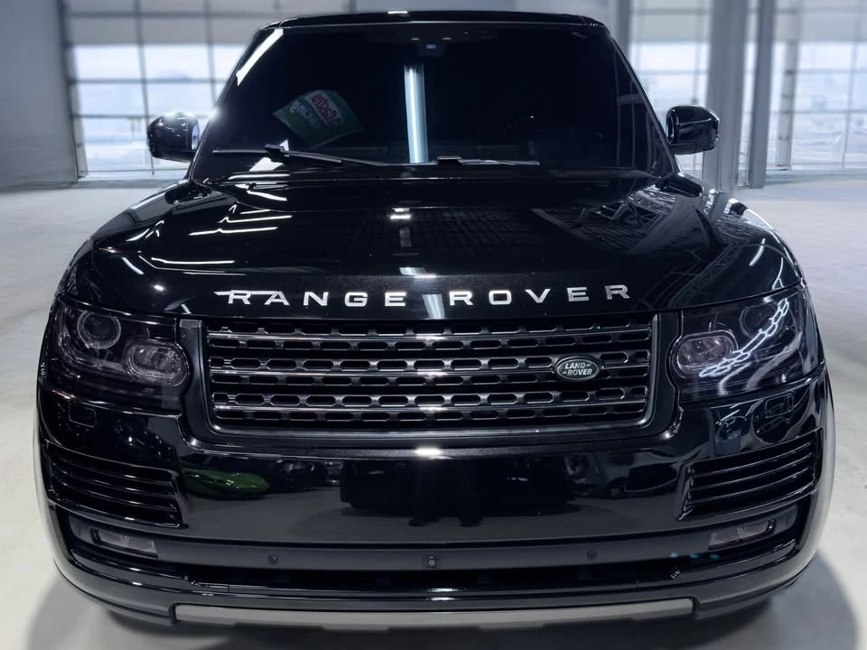2017 Land Rover Range Rover L405 - Image 2 of 20