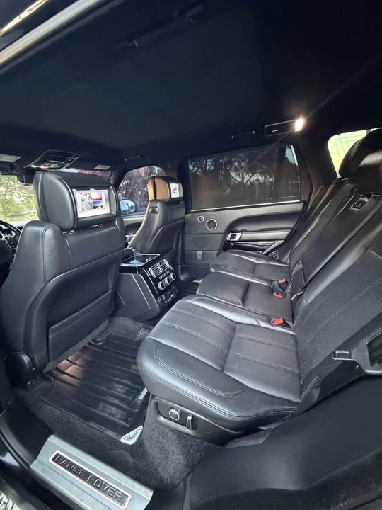 2017 Land Rover Range Rover L405 - Image 9 of 11