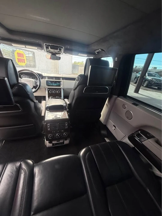 2017 Land Rover Range Rover L405 - Image 8 of 10