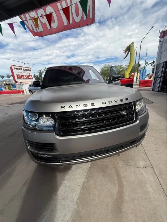 2017 Land Rover Range Rover L405 - Image 2 of 10