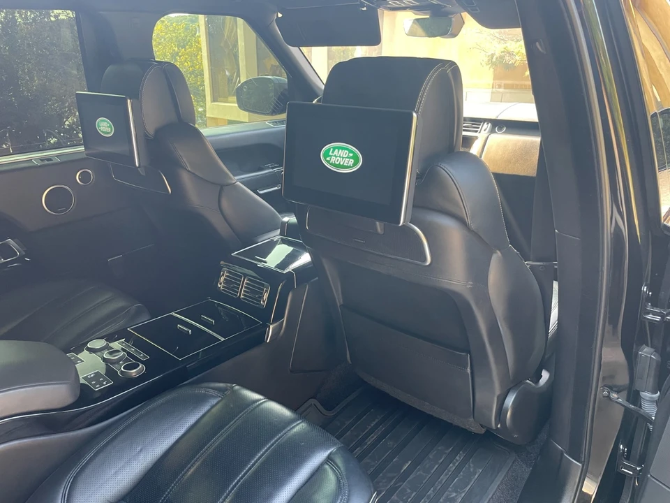 2017 Land Rover Range Rover L405 - Image 17 of 23