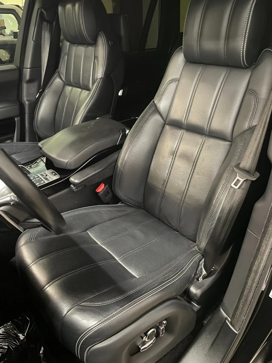 2017 Land Rover Range Rover L405 - Image 9 of 23