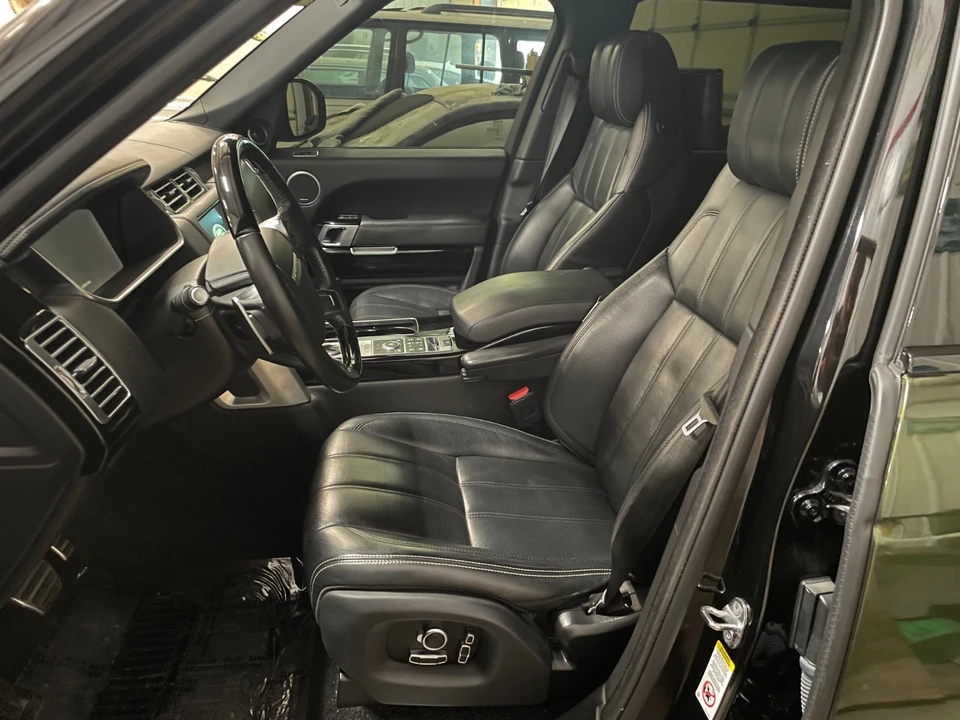 2017 Land Rover Range Rover L405 - Image 10 of 23