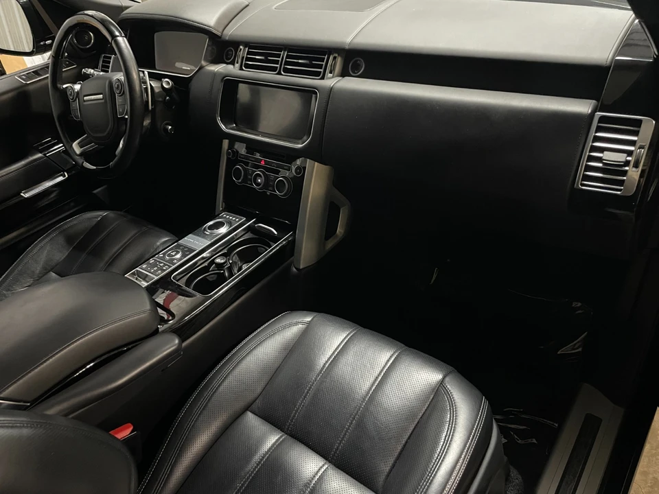2017 Land Rover Range Rover L405 - Image 13 of 23