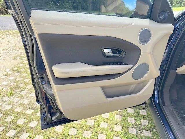 2017 Land Rover Range Rover L405 - Image 8 of 21