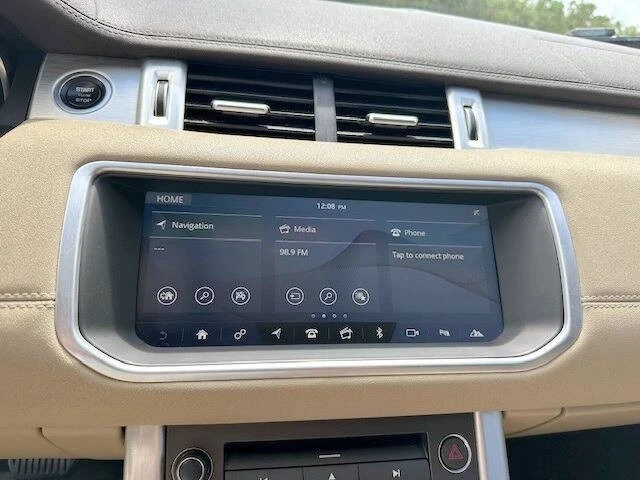 2017 Land Rover Range Rover L405 - Image 12 of 21