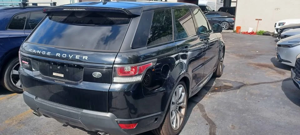 2017 Land Rover Range Rover L405 - Image 3 of 10