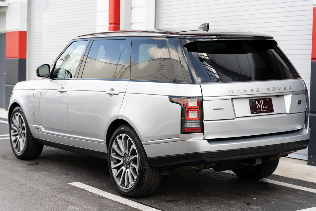 2017 Land Rover Range Rover L405 - Image 15 of 31