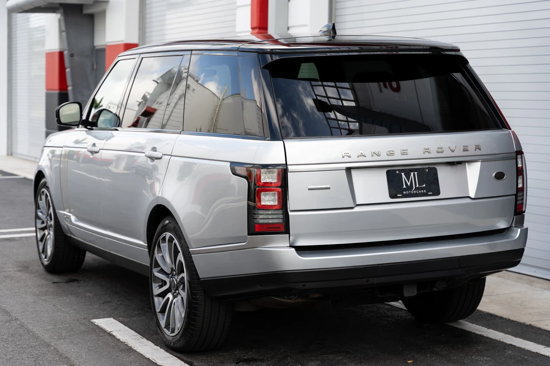 2017 Land Rover Range Rover L405 - Image 16 of 31