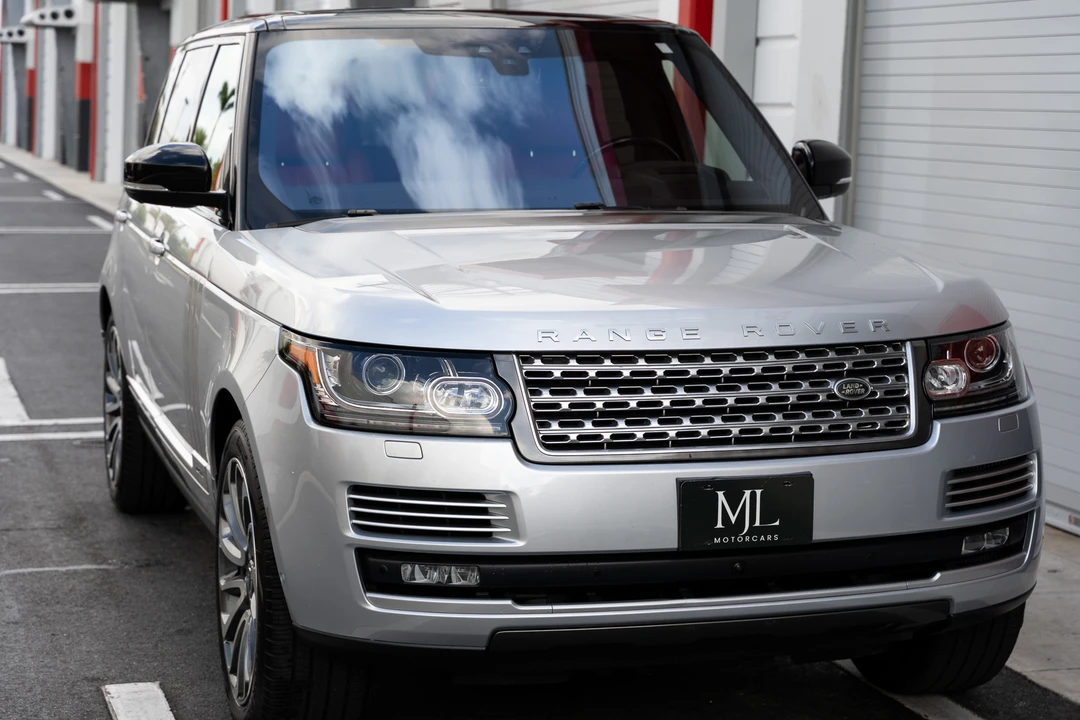 2017 Land Rover Range Rover L405 - Image 4 of 31