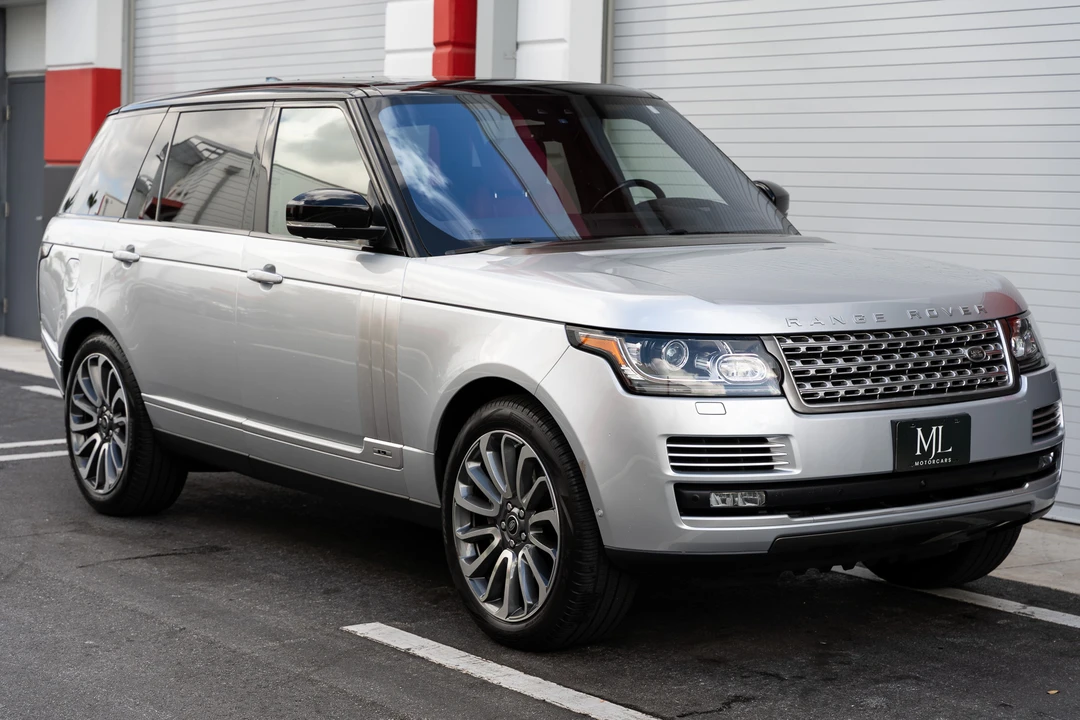 2017 Land Rover Range Rover L405 - Image 2 of 31