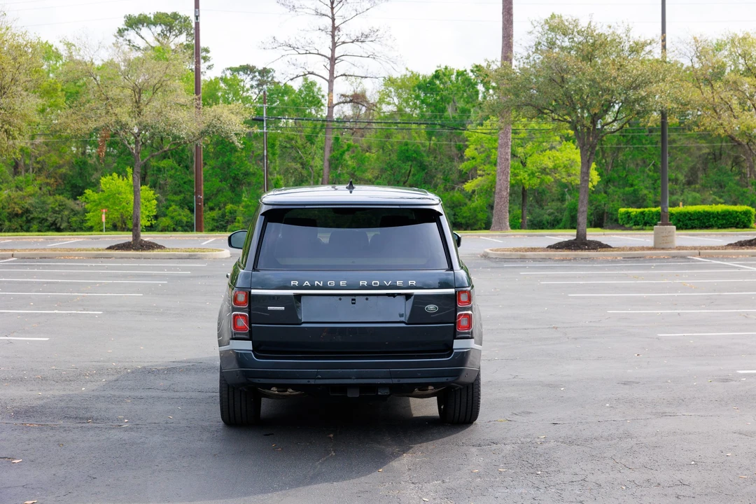 2017 Land Rover Range Rover L405 - Image 14 of 31