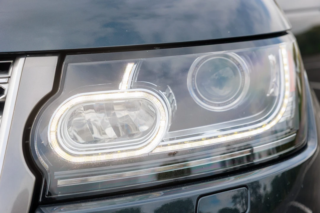 2017 Land Rover Range Rover L405 - Image 28 of 31