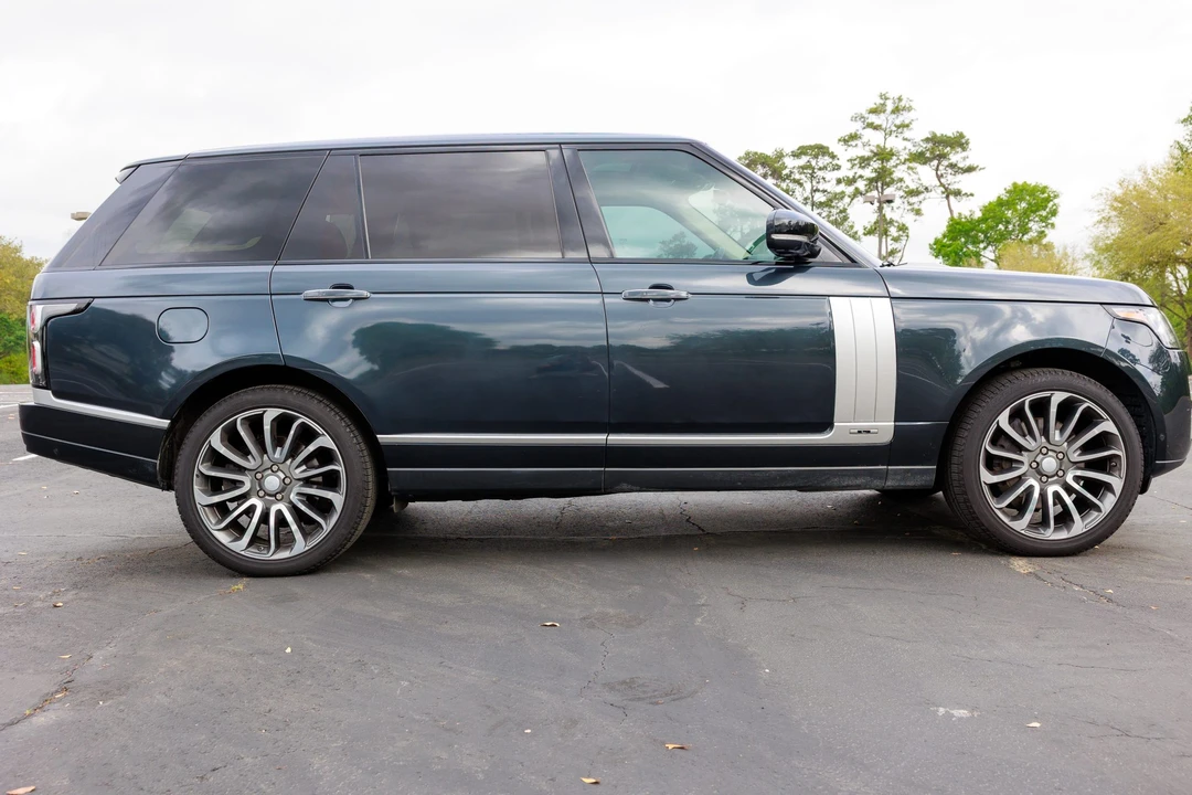 2017 Land Rover Range Rover L405 - Image 20 of 31