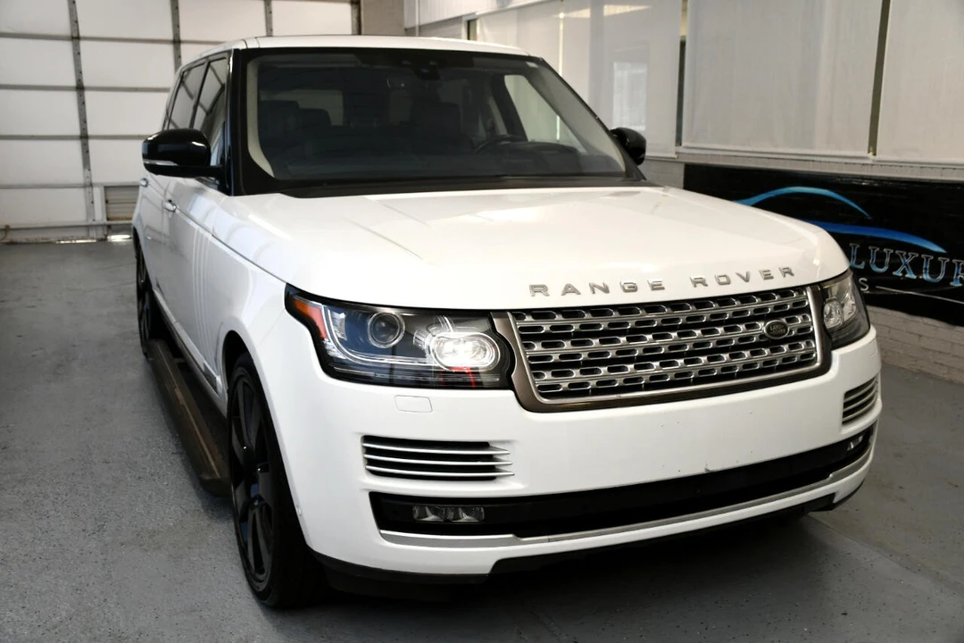 2017 Land Rover Range Rover L405 - Image 2 of 21