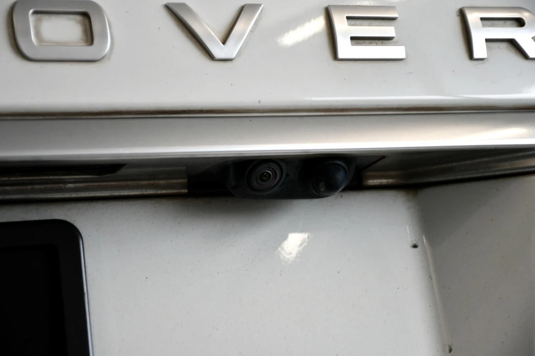 2017 Land Rover Range Rover L405 - Image 11 of 21
