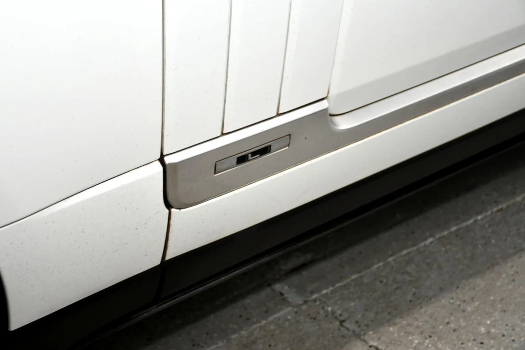 2017 Land Rover Range Rover L405 - Image 6 of 21