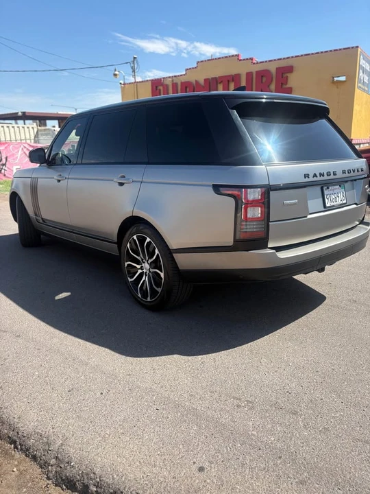 2017 Land Rover Range Rover L405 - Image 4 of 13