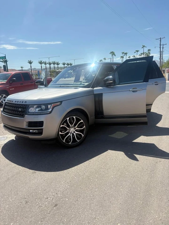 2017 Land Rover Range Rover L405 - Image 8 of 13