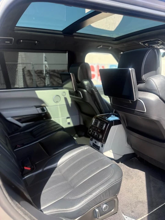2017 Land Rover Range Rover L405 - Image 10 of 13