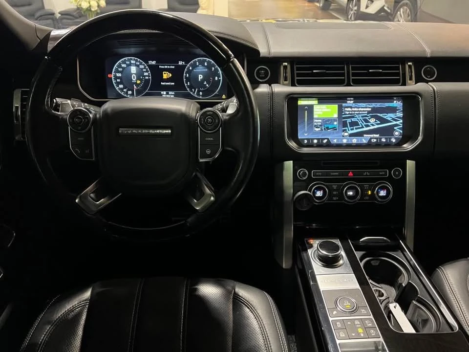 2017 Land Rover Range Rover L405 - Image 12 of 20