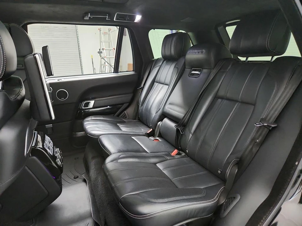 2017 Land Rover Range Rover L405 - Image 25 of 31