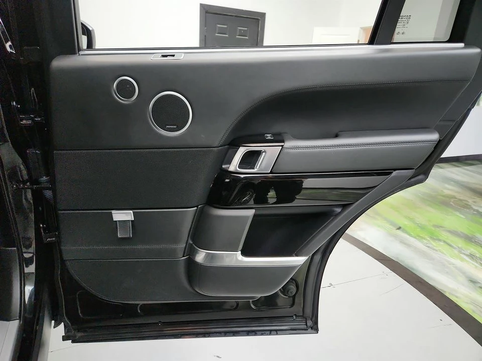 2017 Land Rover Range Rover L405 - Image 30 of 31